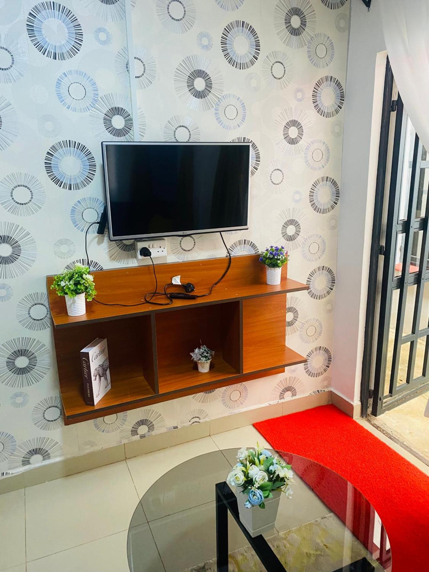 Sr Milimani, Apartment *